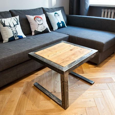 Red Brick Old Town Apartment Варшава Екстериор снимка