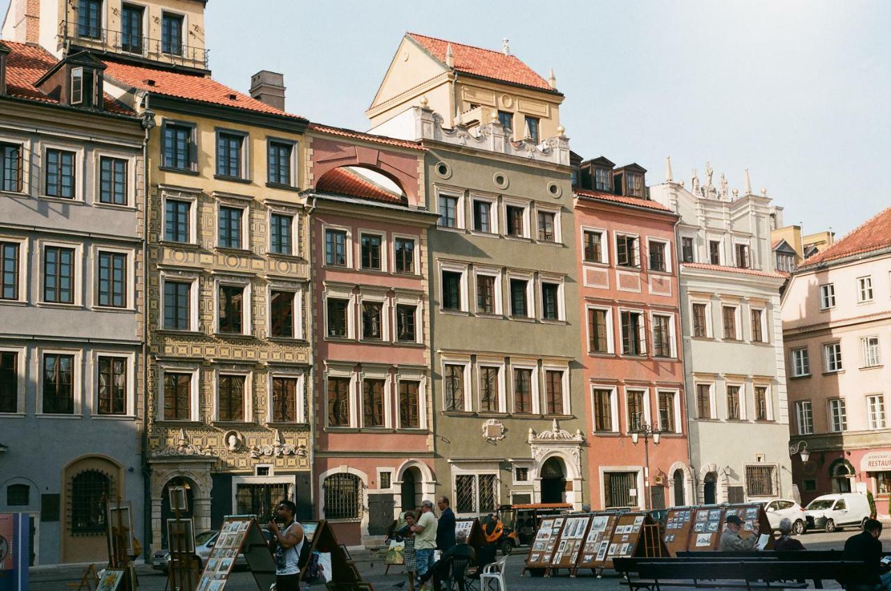 Red Brick Old Town Apartment Варшава Екстериор снимка