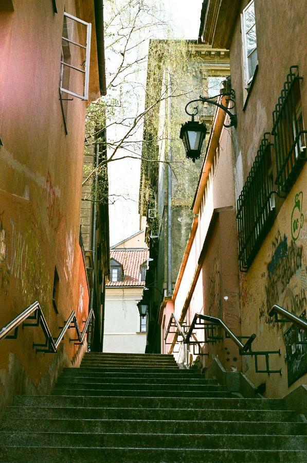 Red Brick Old Town Apartment Варшава Екстериор снимка