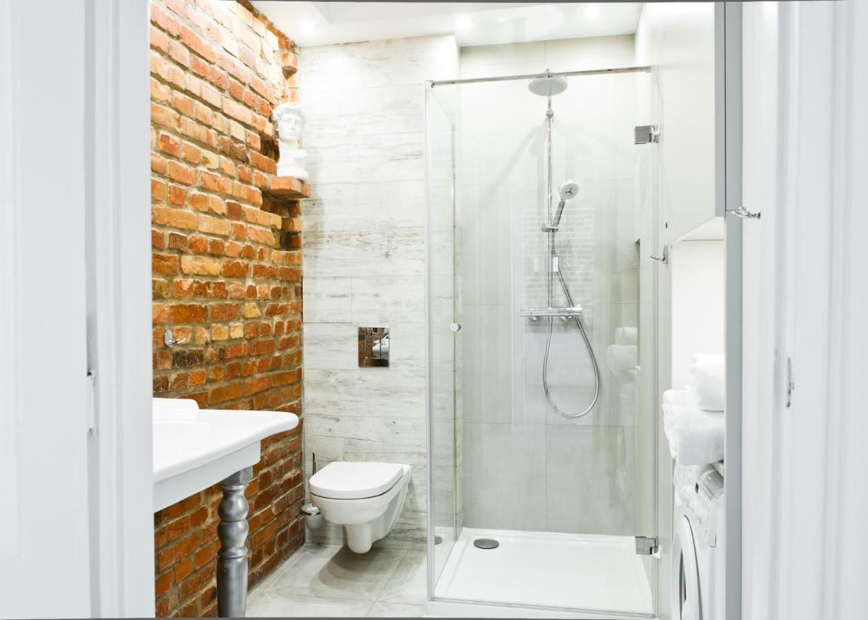 Red Brick Old Town Apartment Варшава Екстериор снимка