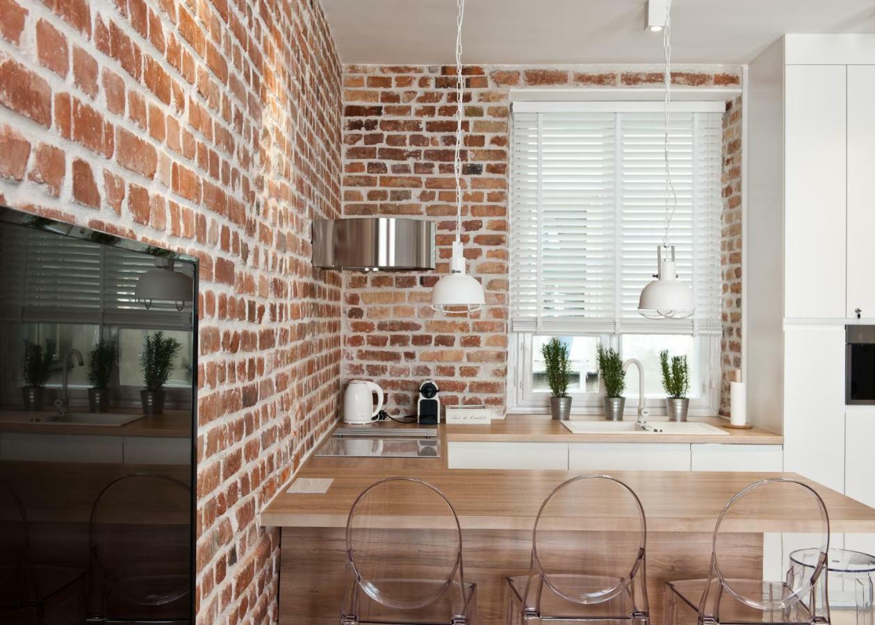 Red Brick Old Town Apartment Варшава Екстериор снимка